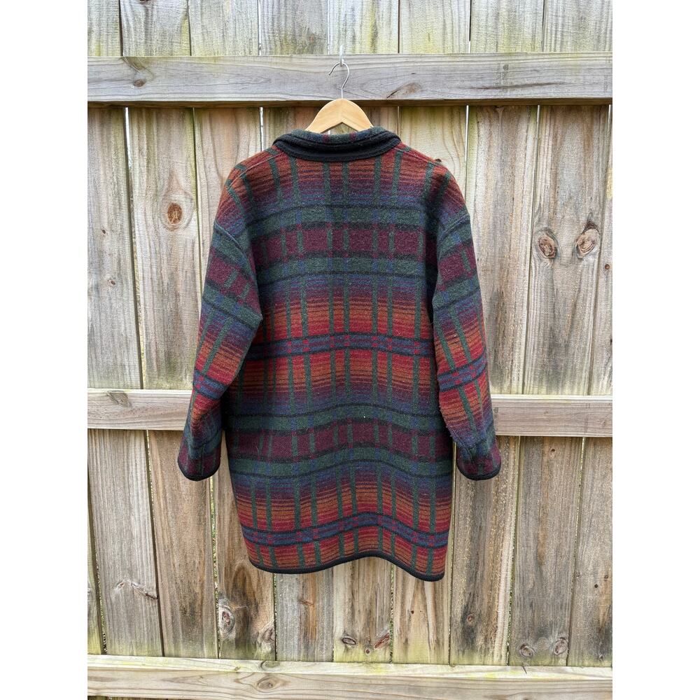 Vintage Oversized Plaid Wool Coat in Forest Green & Oxblood - Picture 8 of 10
